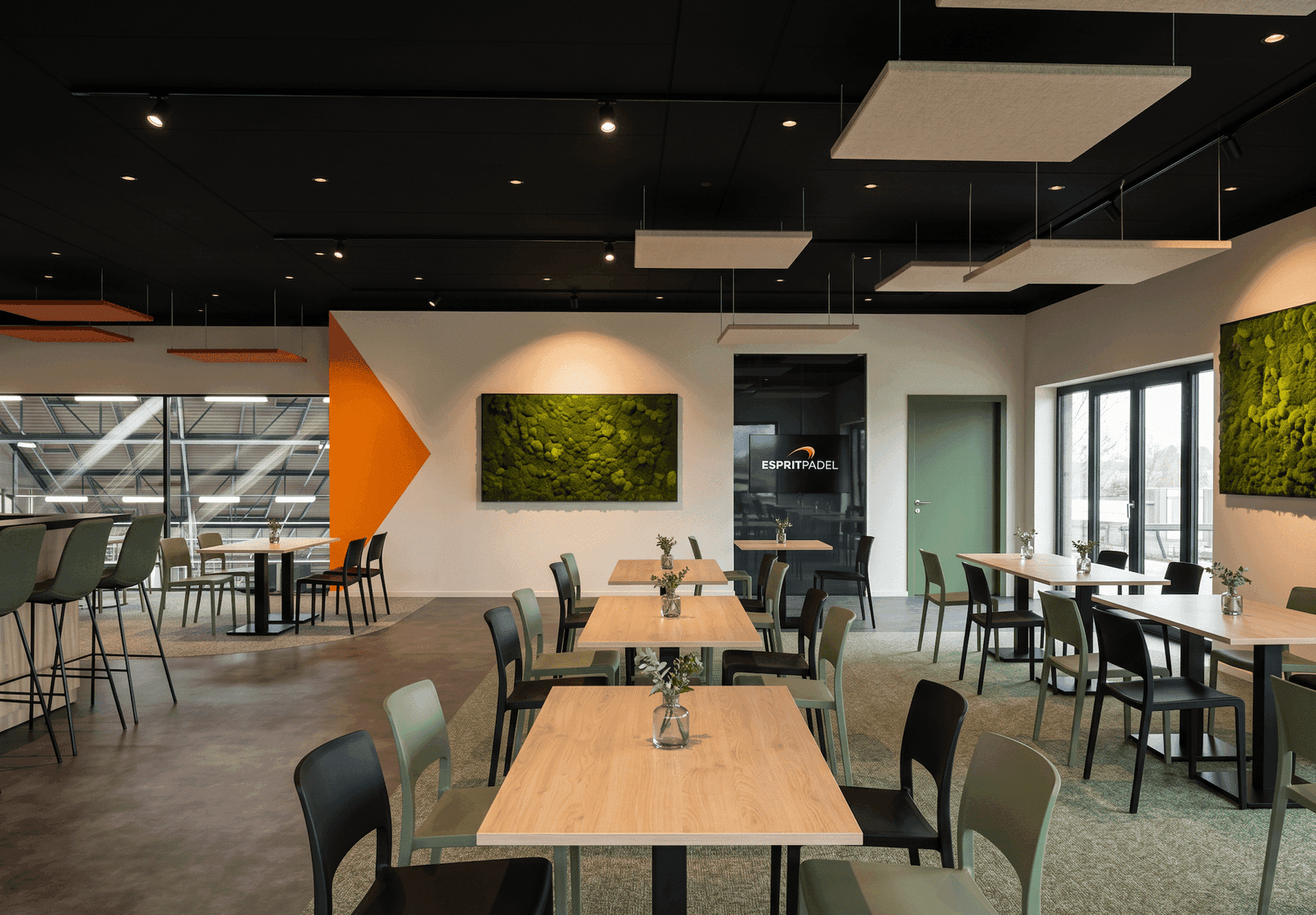 Esprit Padel Mâcon — Cuisine à thèmes à Saint-André-de-Bâgé — Photo 2
